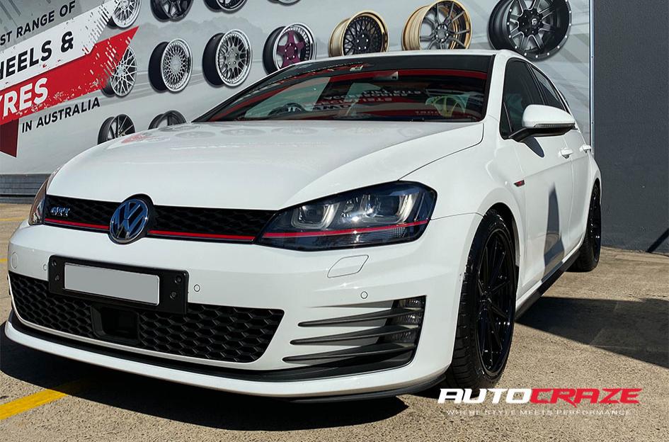 VOLKSWAGEN GOLF MONACO GLOSS BLACK
